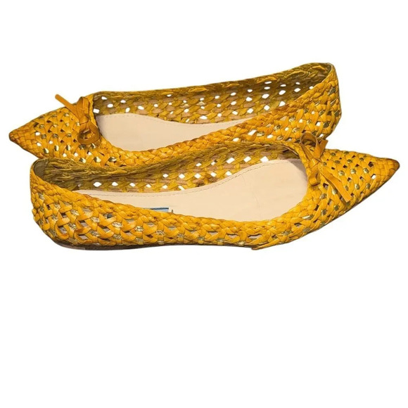 Authentic PRADA Calzature Donna woven leather slip-on pointed toe flats - Picture 3 of 8